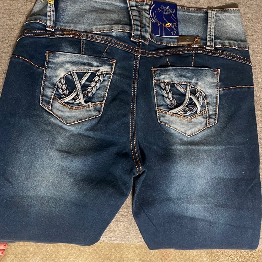 jenna Jamison cropped jeans
